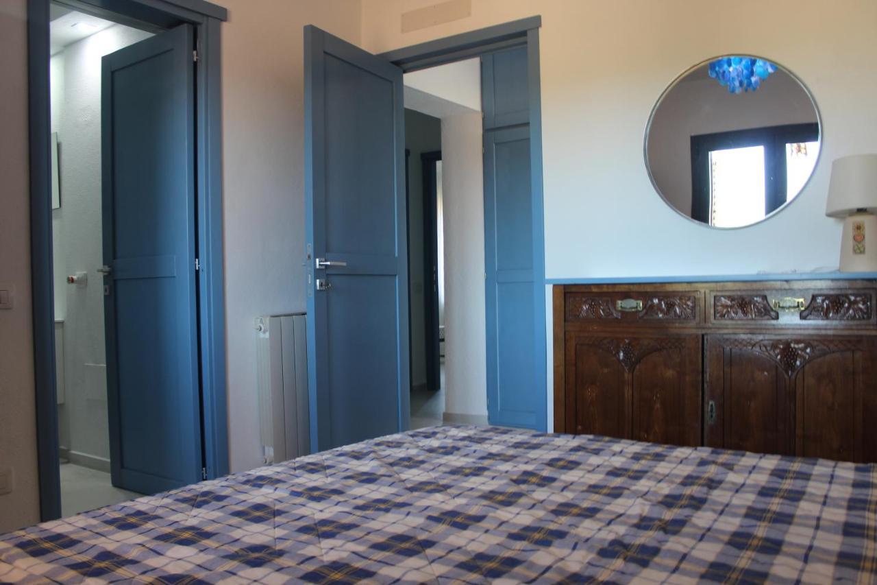 Bona Ciurrata Hotel Golfo Aranci Eksteriør billede