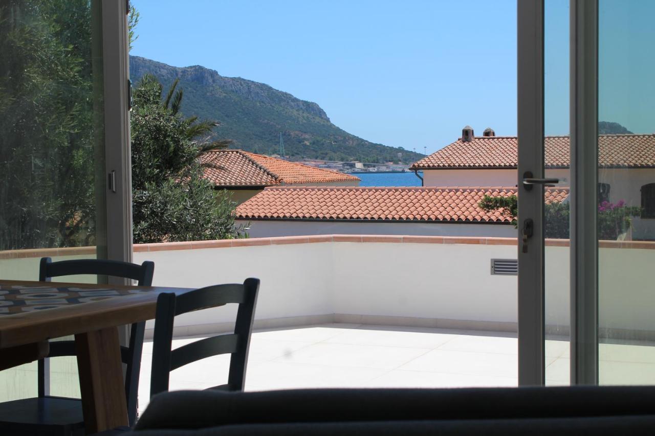 Bona Ciurrata Hotel Golfo Aranci Eksteriør billede